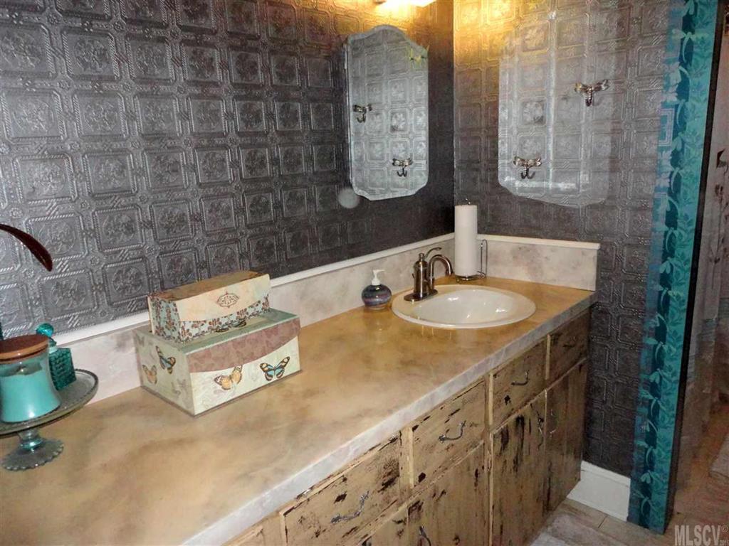 Kenworth - Residential