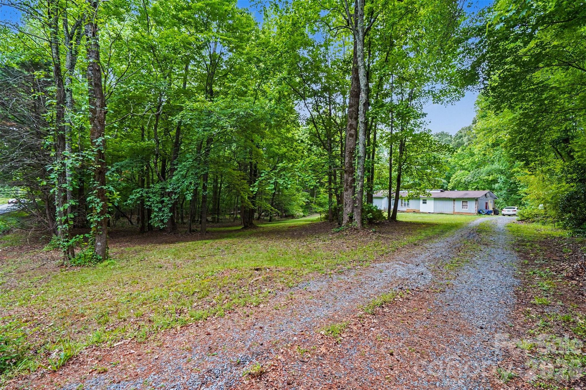 1116 Billy Howey Road