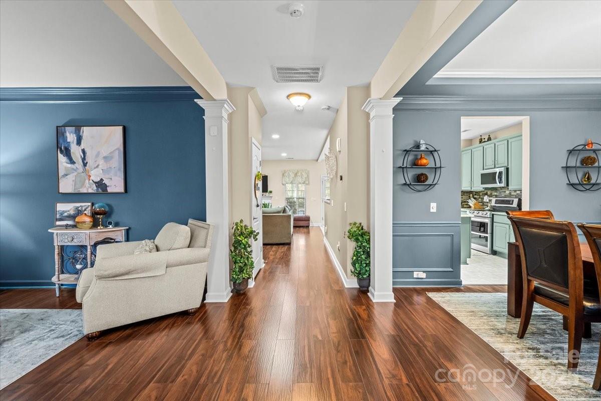 4827 Annelise Drive 73