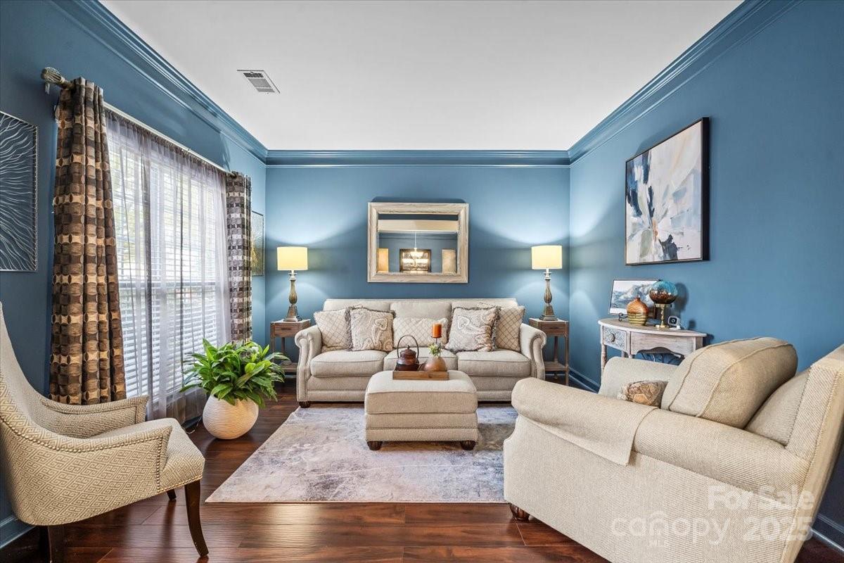 4827 Annelise Drive 73