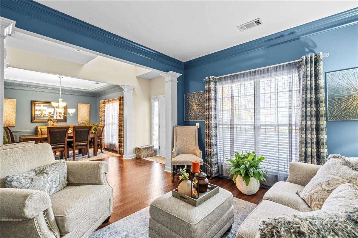 4827 Annelise Drive 73