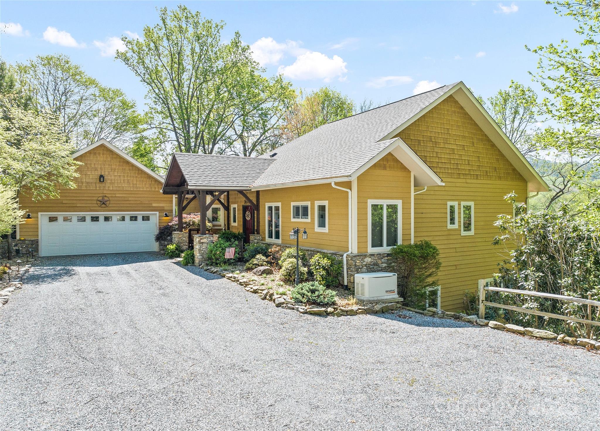 79 Cranberry Lane