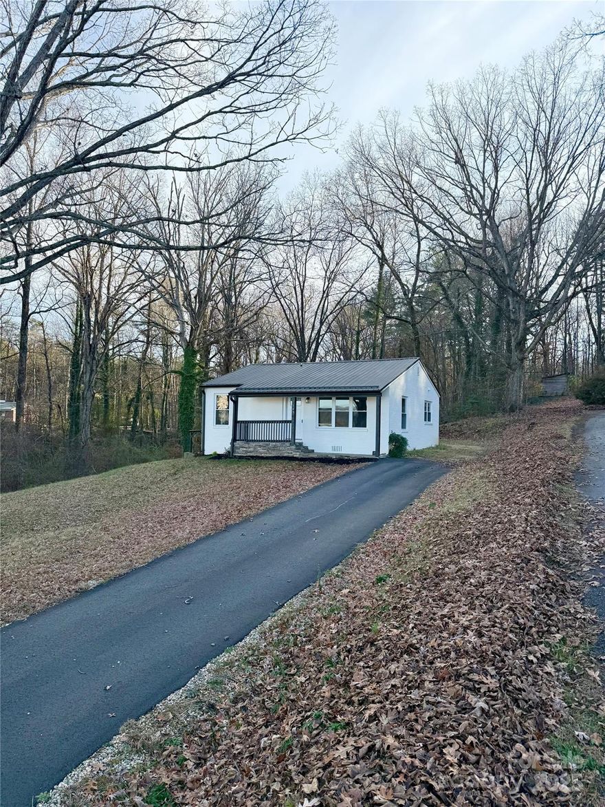 Welcome to 343 Shasta Lane SW! A beautiful fully renovated 3bedroom 2bathroom brick home. Everything in this home is brand new including Electrical, Heating and Air, Plumbing, Flooring, Septic, Windows! This house is stunning inside and out, it truly is a MUST SEE PROPERTY! Boasting 2 tile showers, Granite and quartz countertops and upgraded appliances this is your own little slice of luxury! You do not want to miss out on this one!