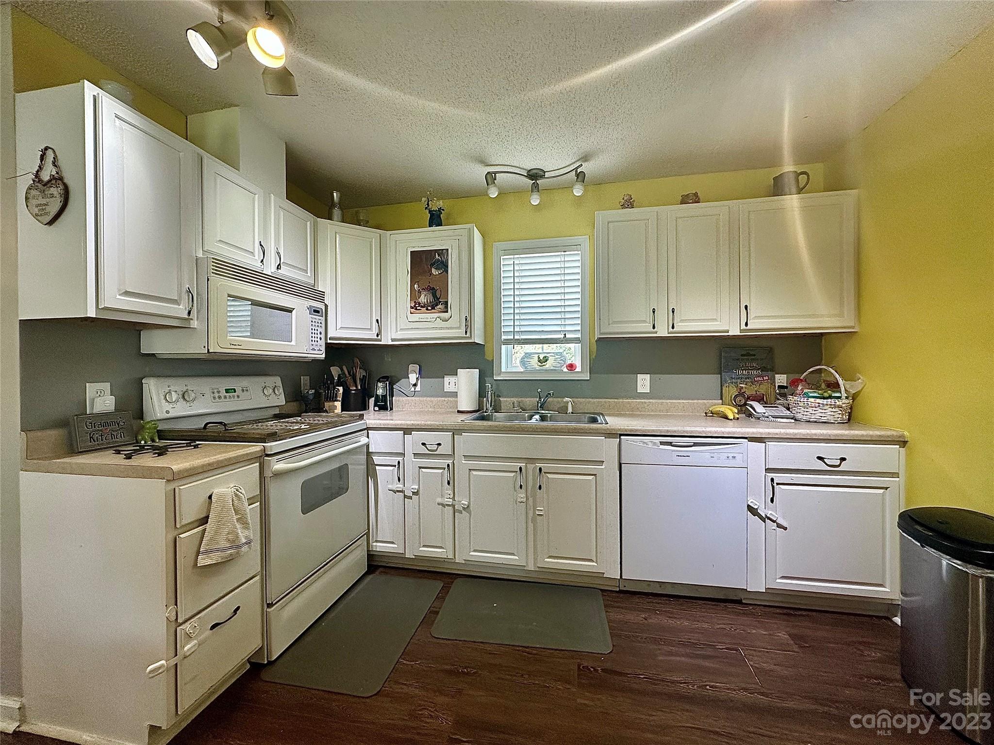 Westglow - Residential