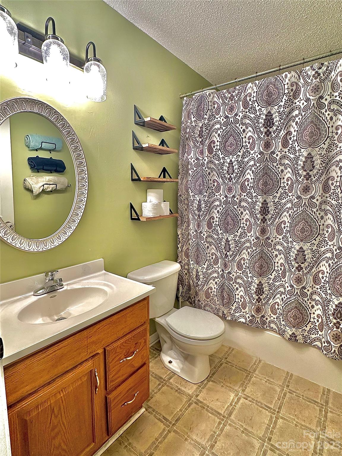 Westglow - Residential