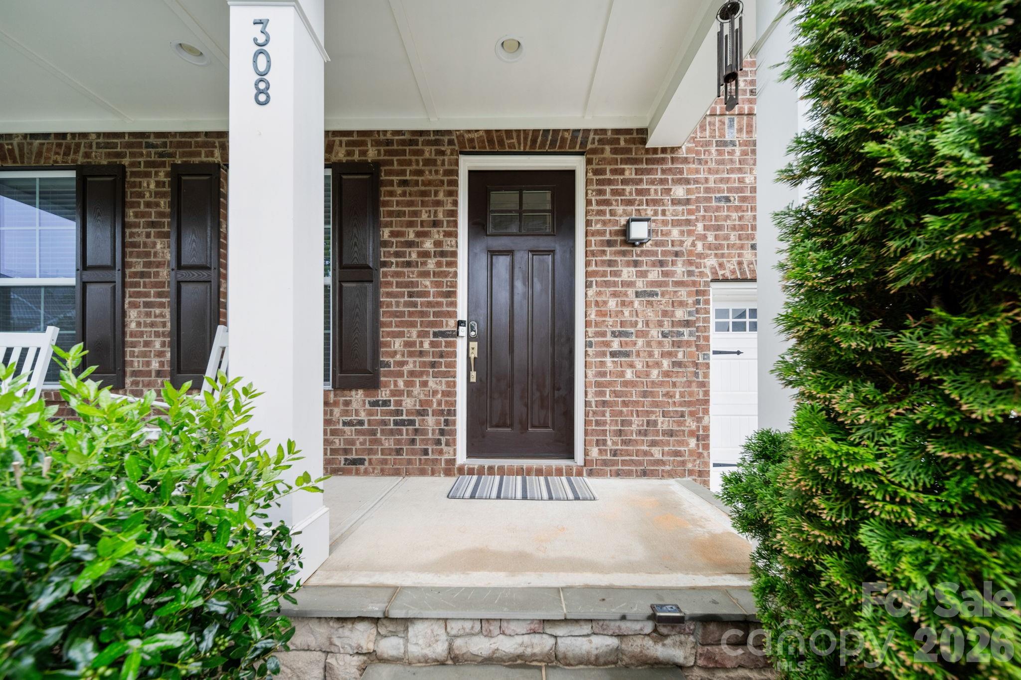 308 Somerled Way