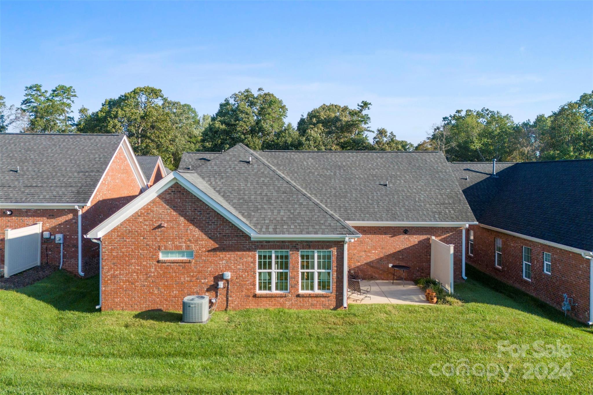 The Villas at Creekwalk - Residential