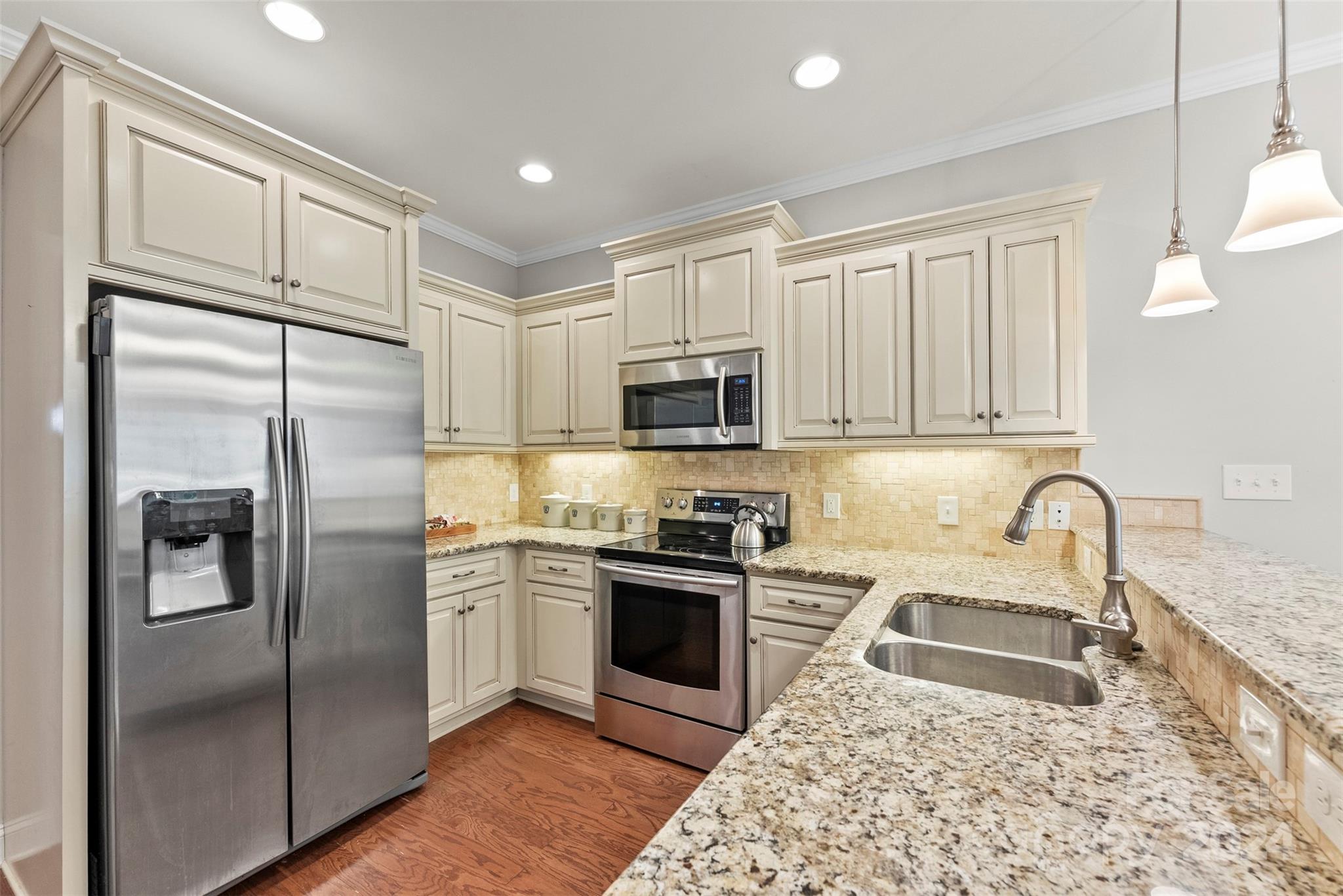 The Villas at Creekwalk - Residential