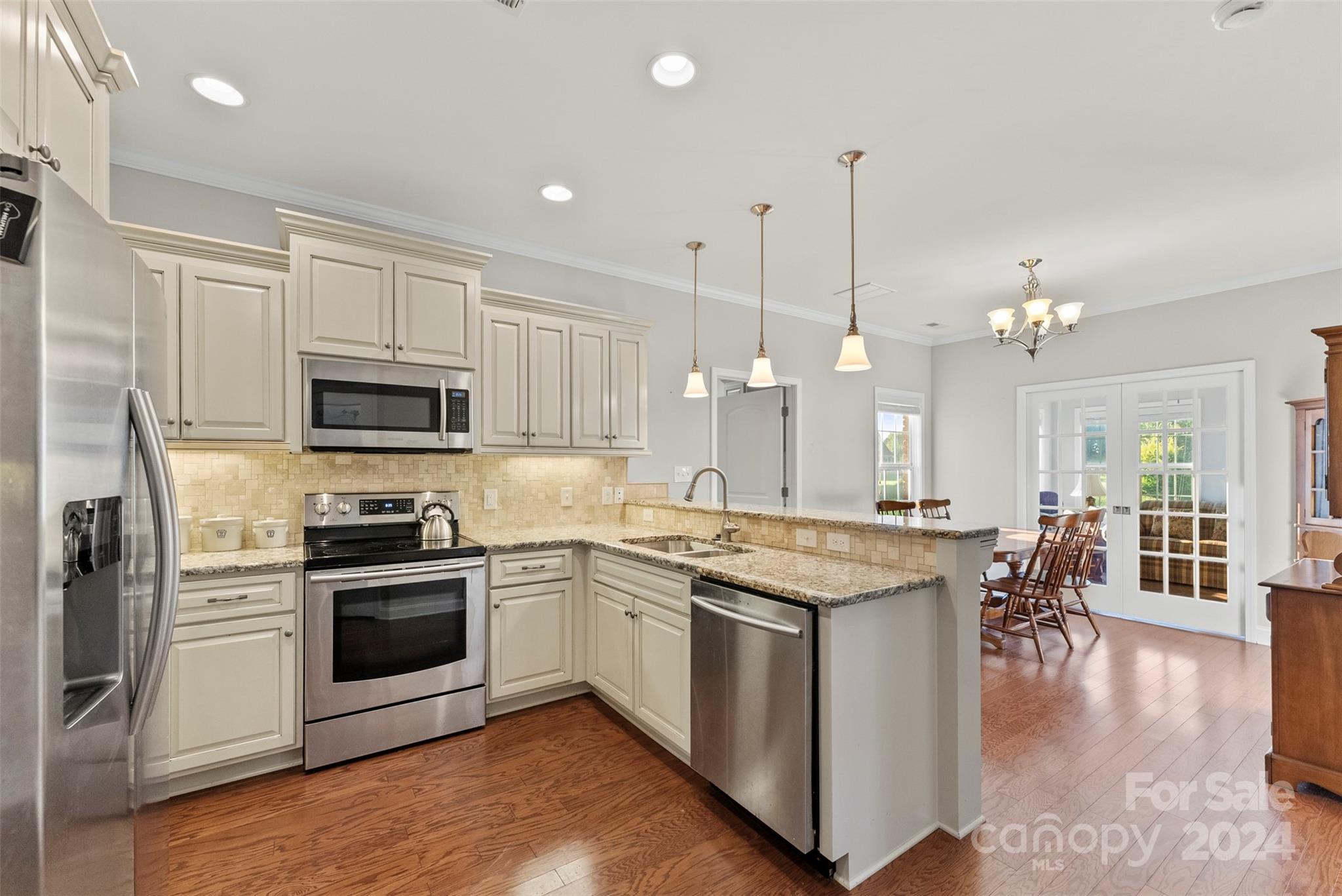 The Villas at Creekwalk - Residential