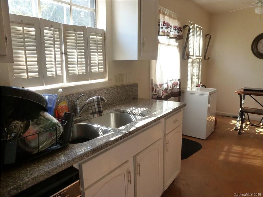 Great investment opportunity. Tenant in place/lease exp. 2/28/17. Condo in well established, centrally located neighborhood. Three bedrooms, kitchen with granite counter-tops, spacious living room. Nice size bedrooms and closets. Private patio in back. Excellent for buyer-occupant, rental income or investor. Close to shops, banks, grocery stores, restaurants and medical facilities.