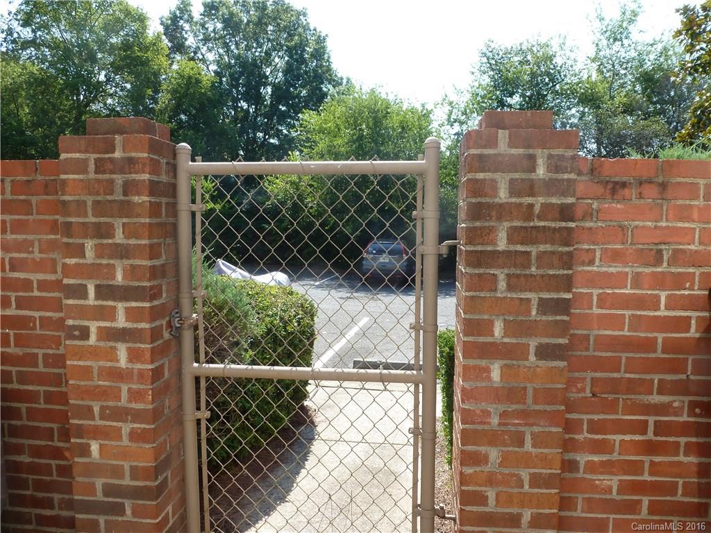 Lexington Commons - Residential