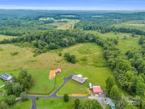 A home in Rutherfordton