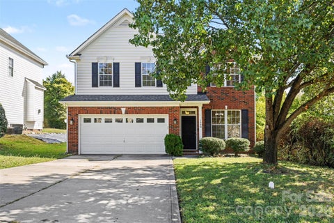 Photo of 1530 Big Leaf Drive, Charlotte, NC 28262 (MLS # 4426949)
