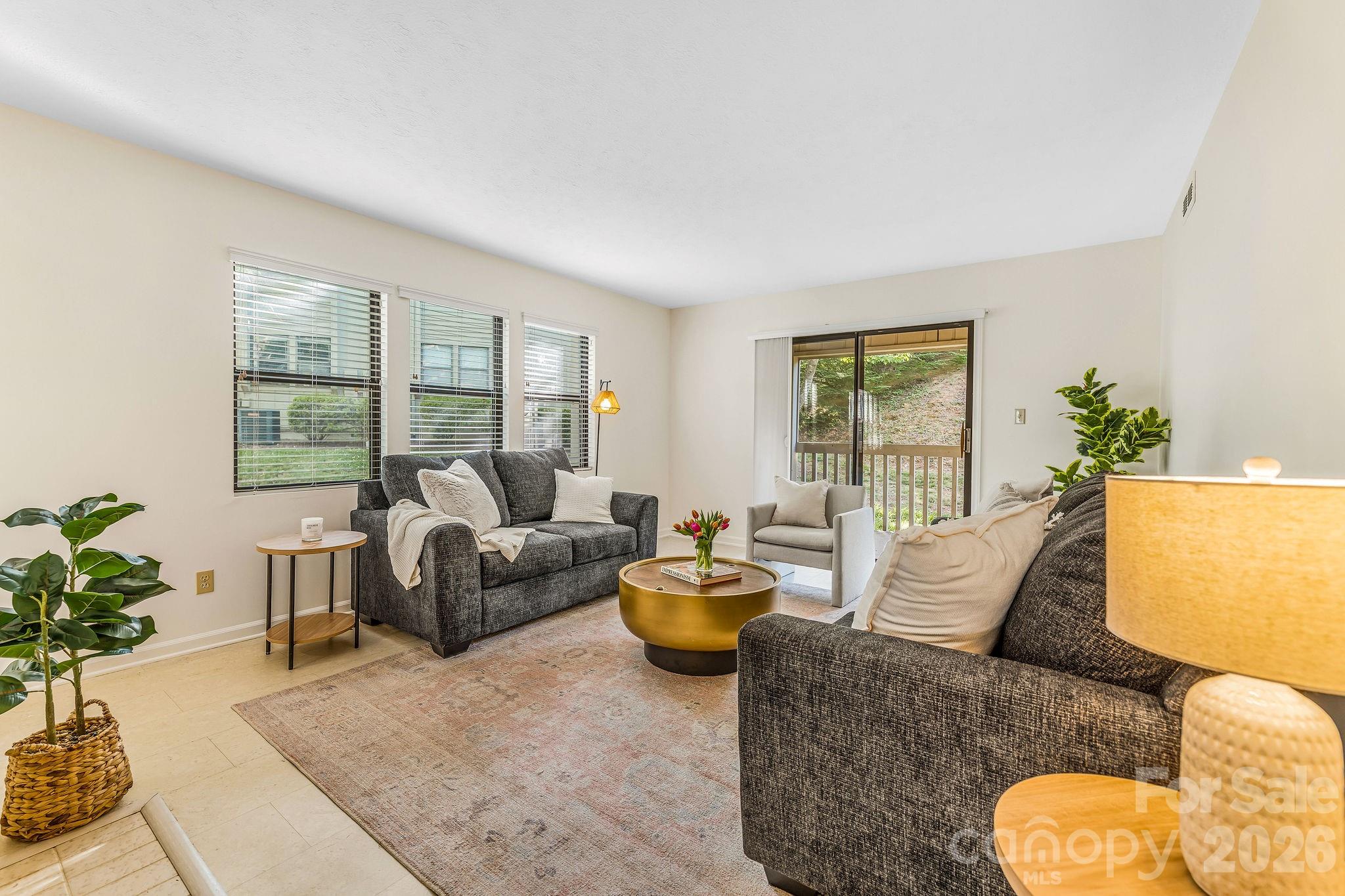1801 Abbey Circle