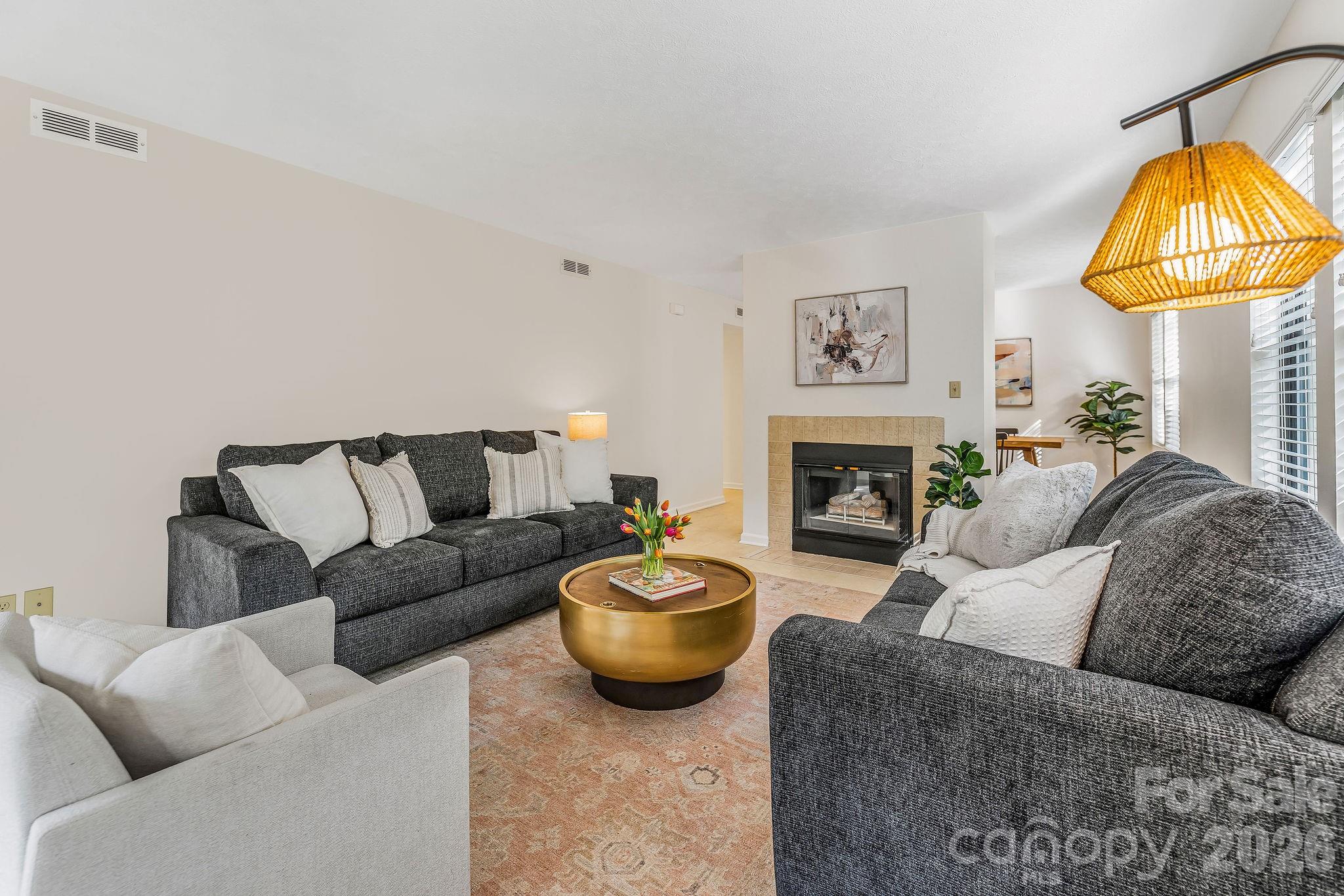 1801 Abbey Circle
