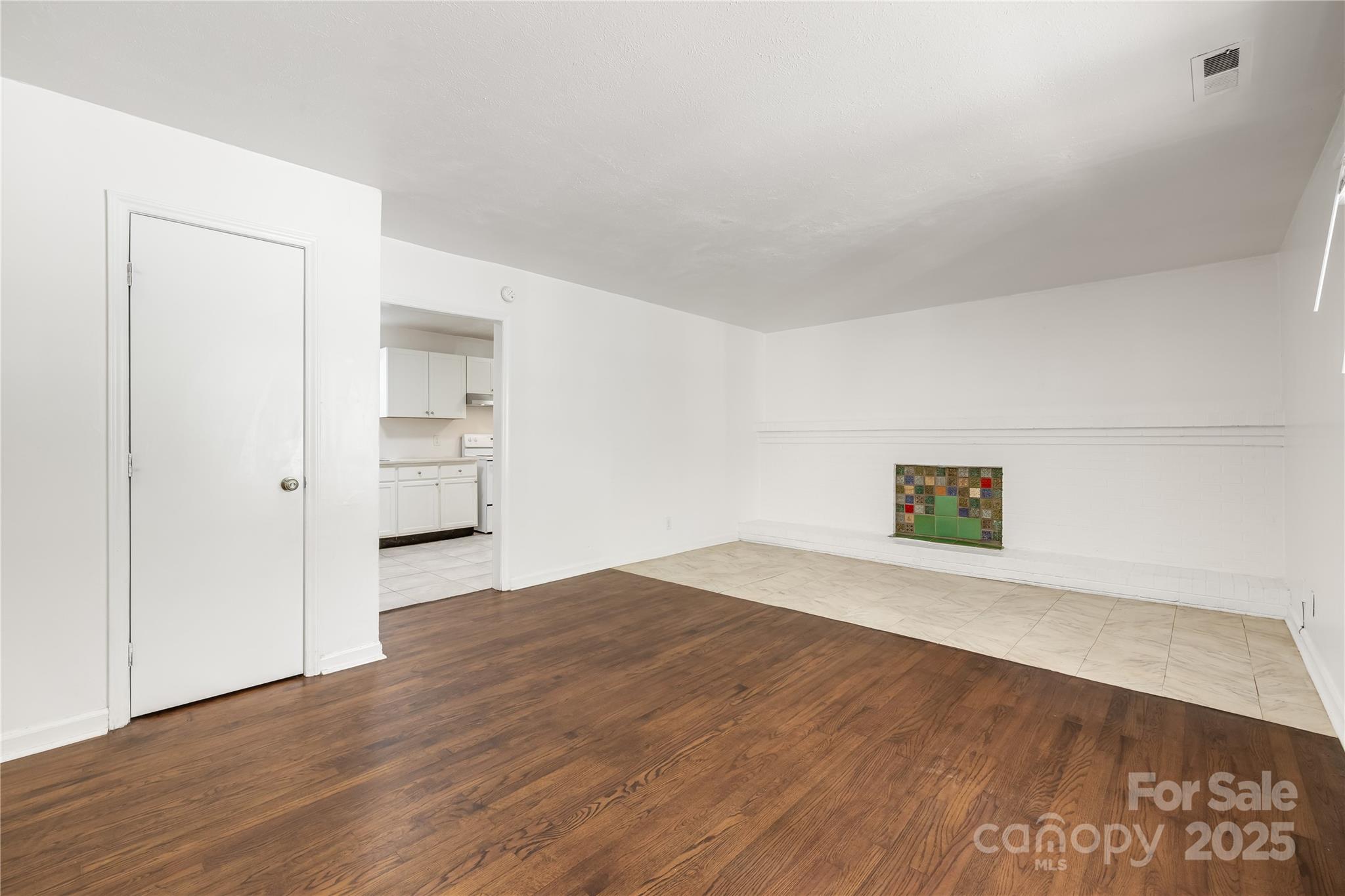 127 Shadowlawn Drive