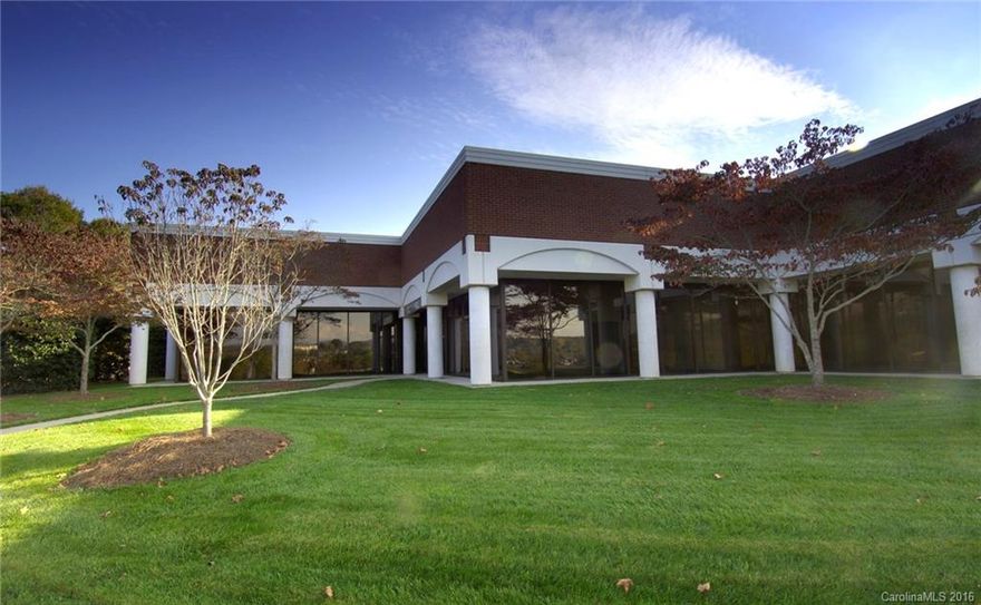 200 Ridgefield Court is a one-level 61,000 square foot building consisting of 12 suites. An easily-accessed shipping and receiving area makes this particular building perfect for office/distribution businesses. This, combined with all the amenities, location and attention-to-design that Ridgefield Business Center offers, makes this a very attractive arrangement.