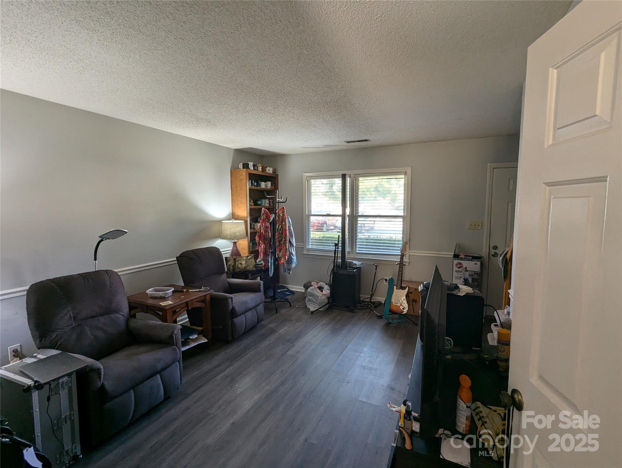 1111 Keswick Place 13