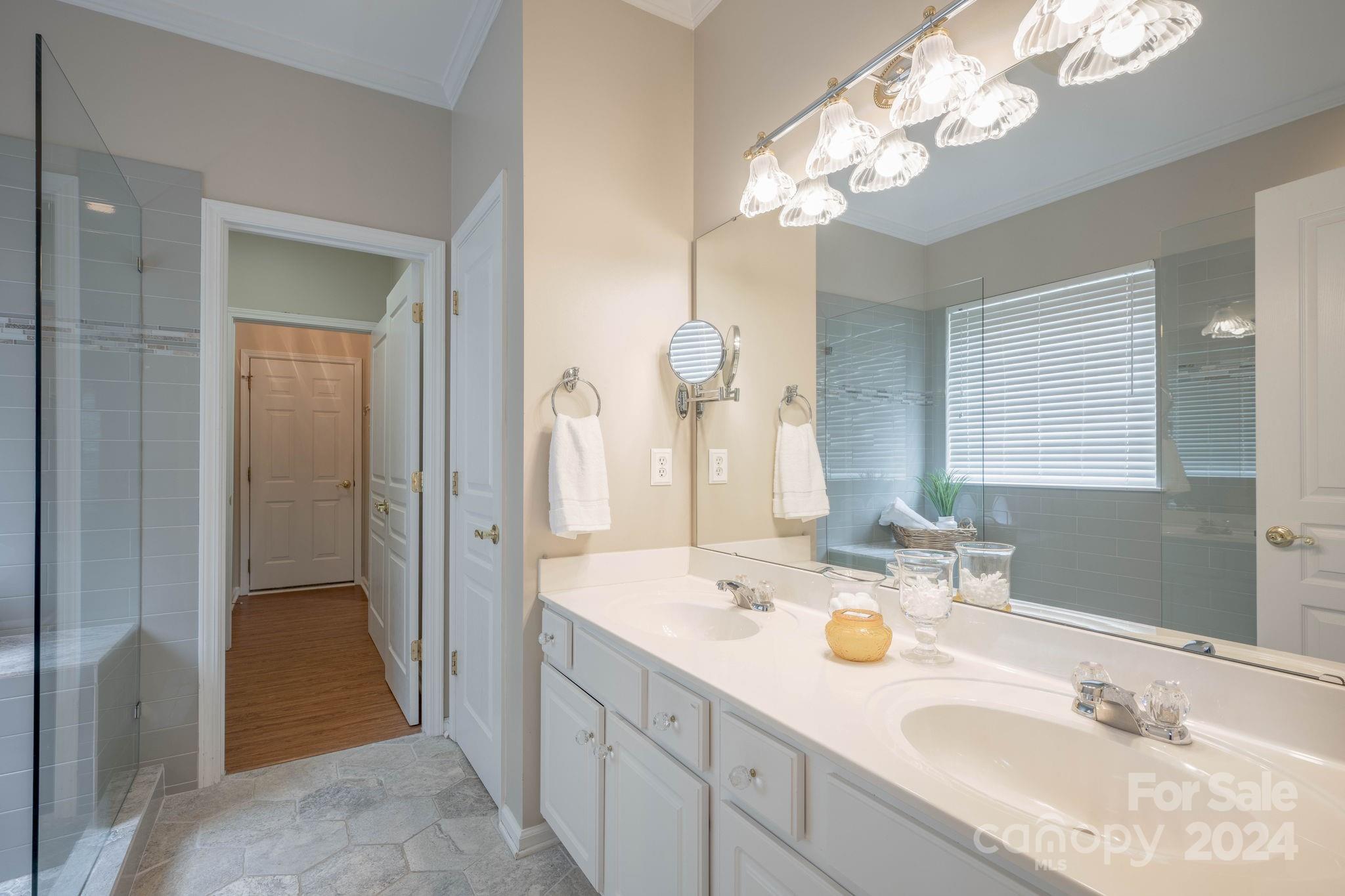 Ridge Pointe - Residential