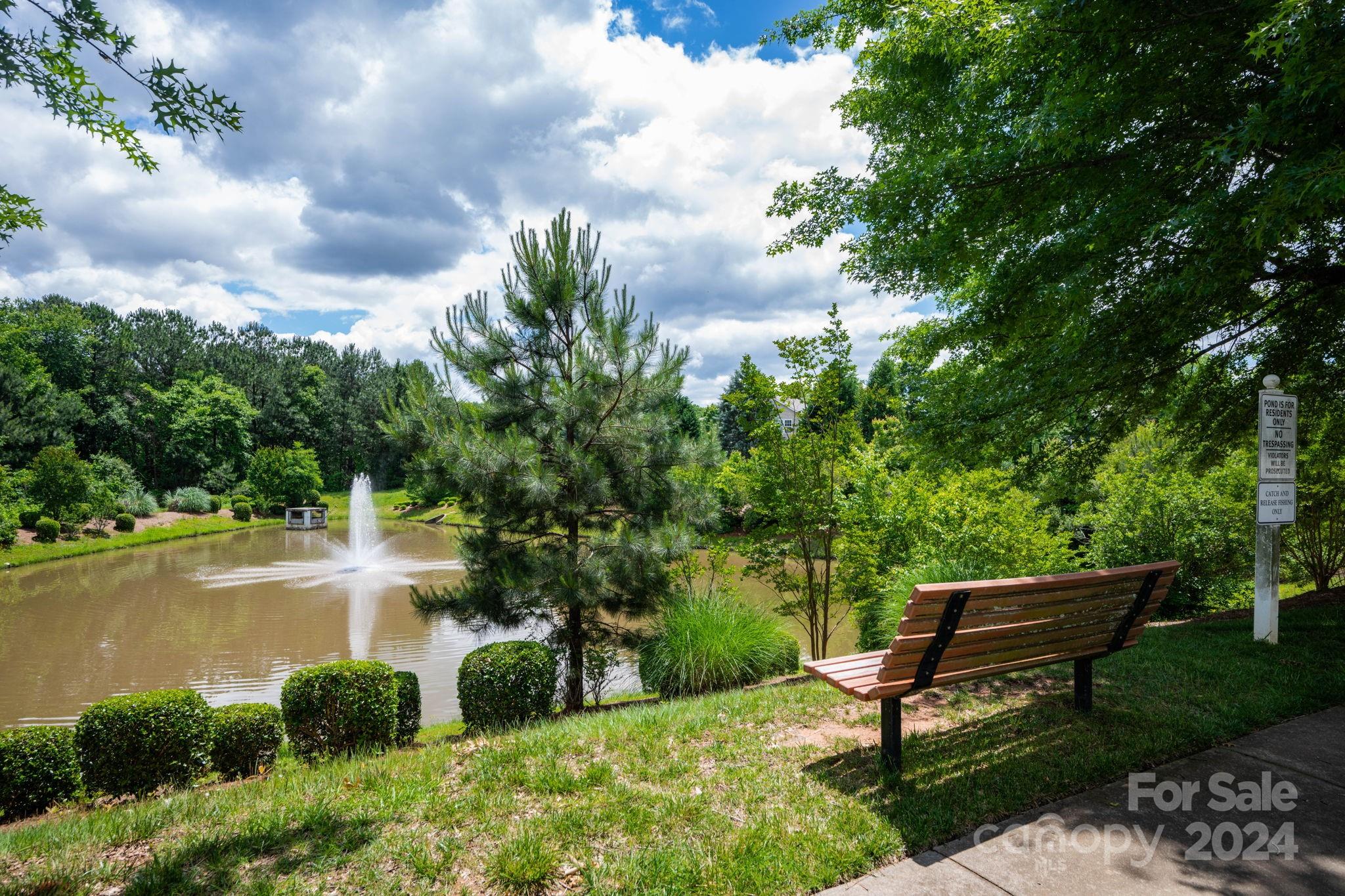 Ridge Pointe - Residential