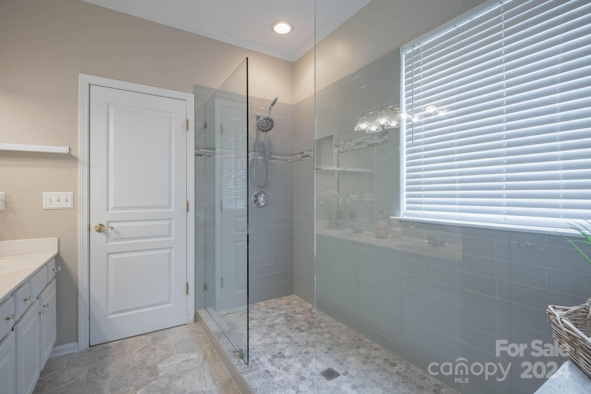 Ridge Pointe - Residential