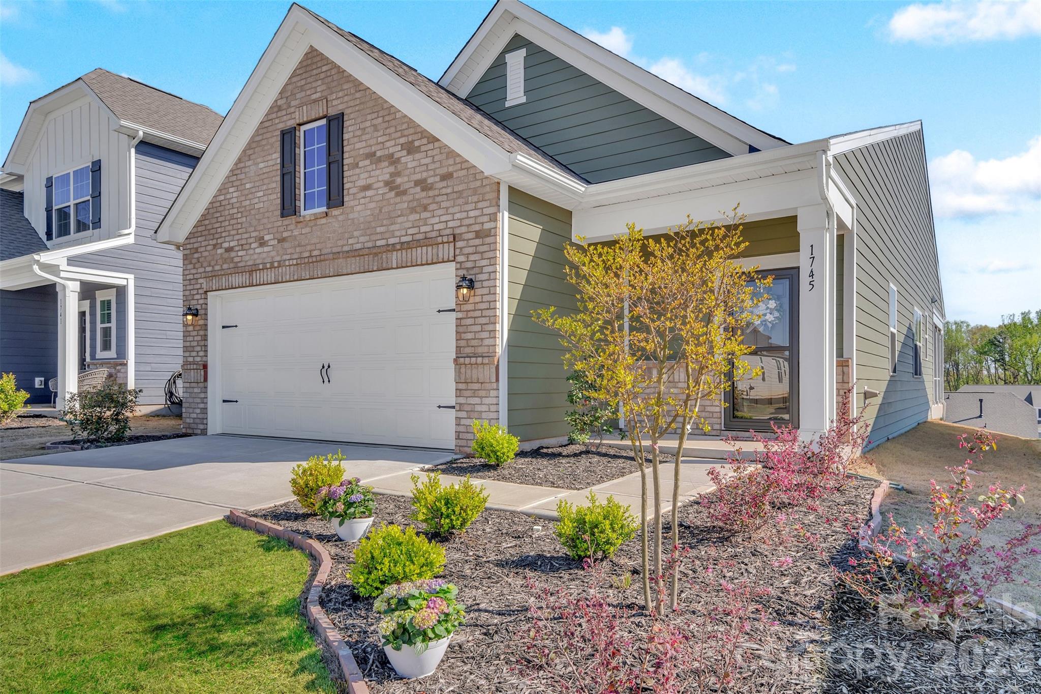 Elizabeth - Residential