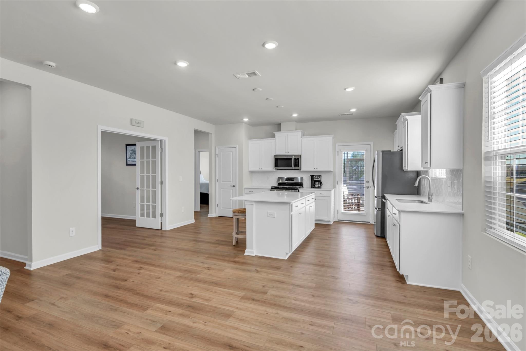 Elizabeth - Residential