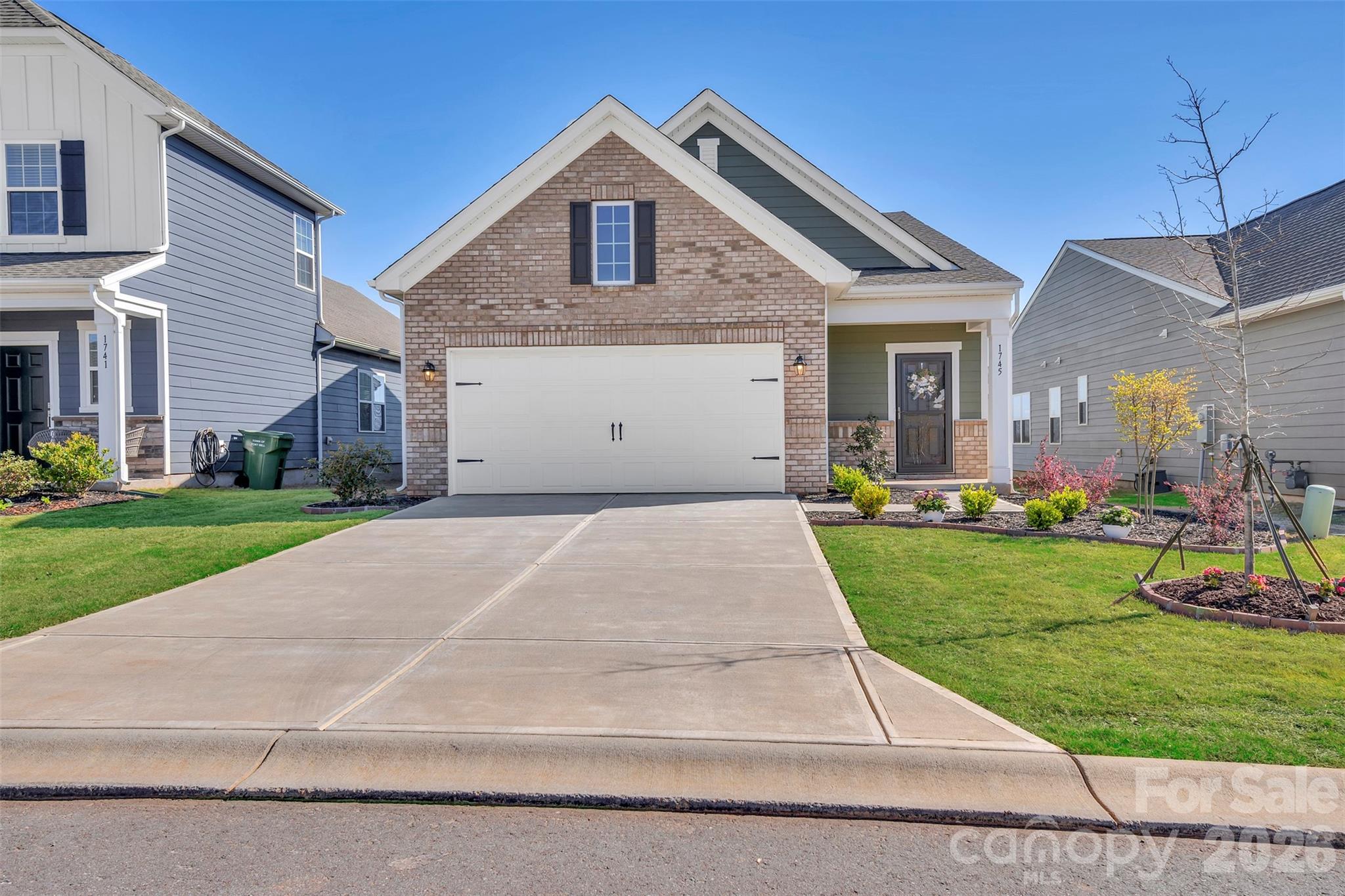 Elizabeth - Residential