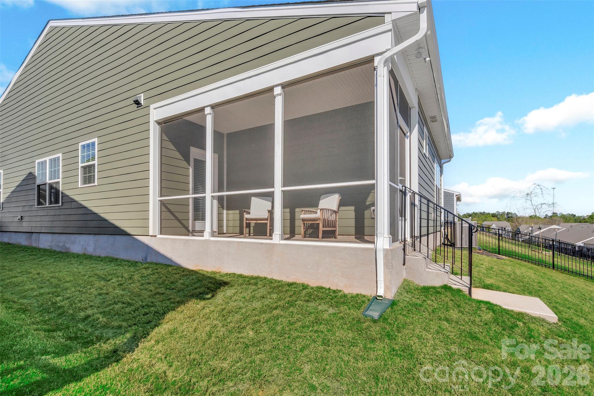 Elizabeth - Residential