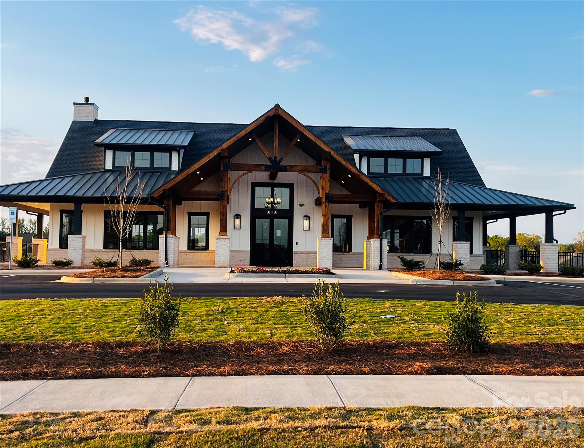 Elizabeth - Residential