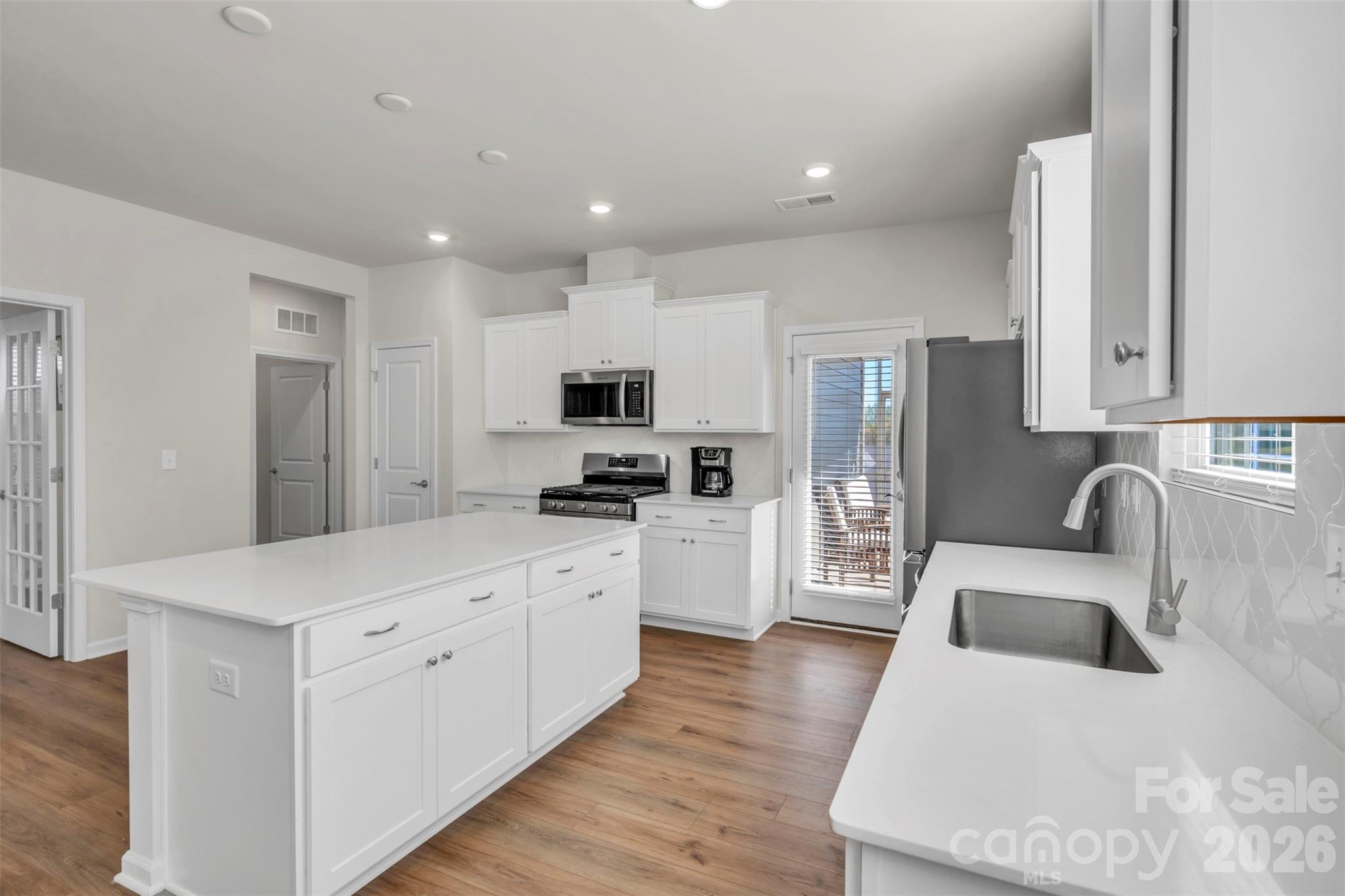 Elizabeth - Residential