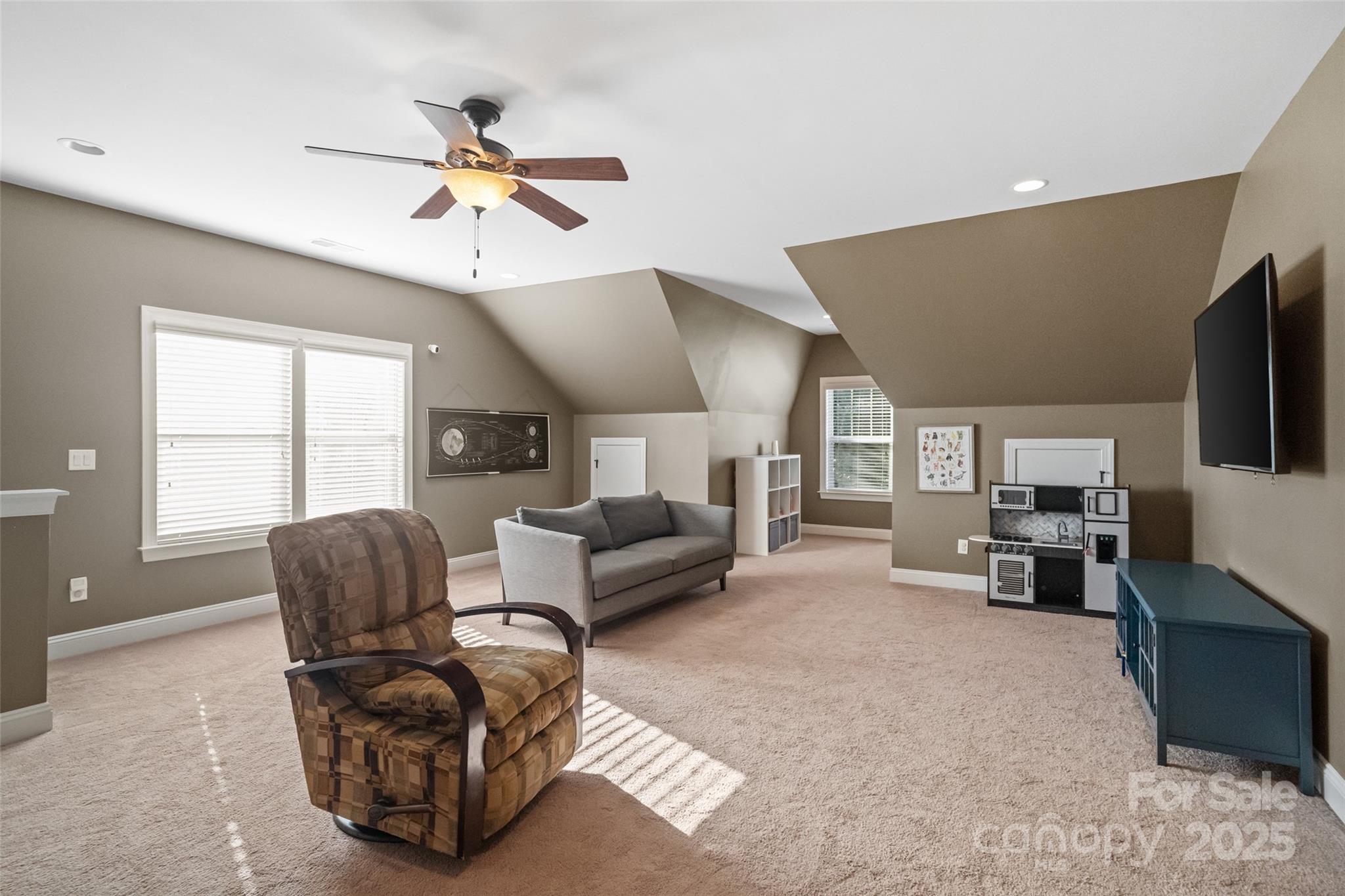 Barber Rock - Residential