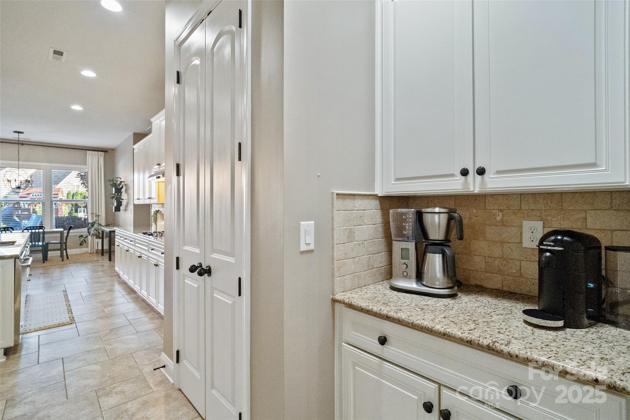 Barber Rock - Residential