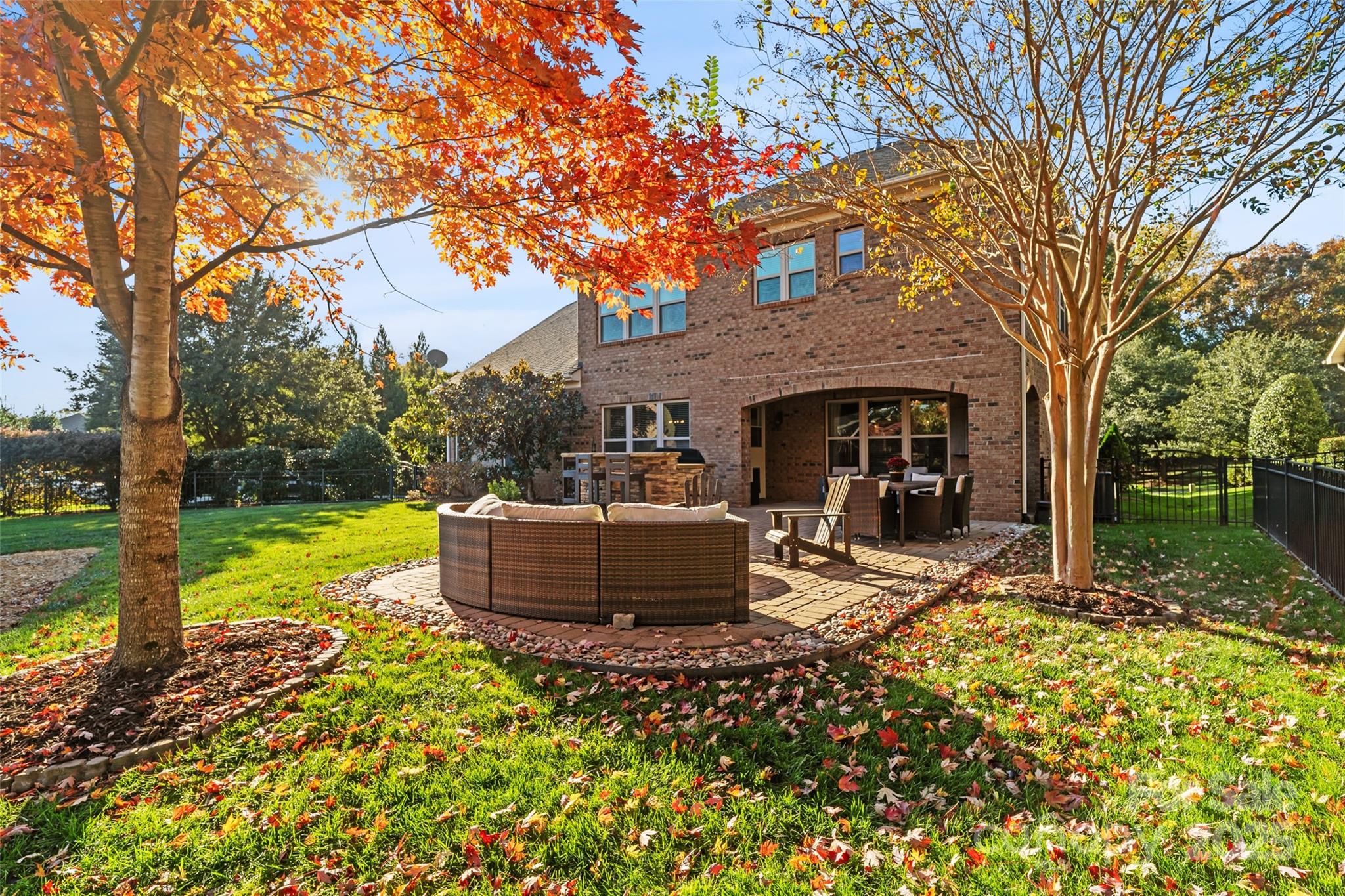 Barber Rock - Residential