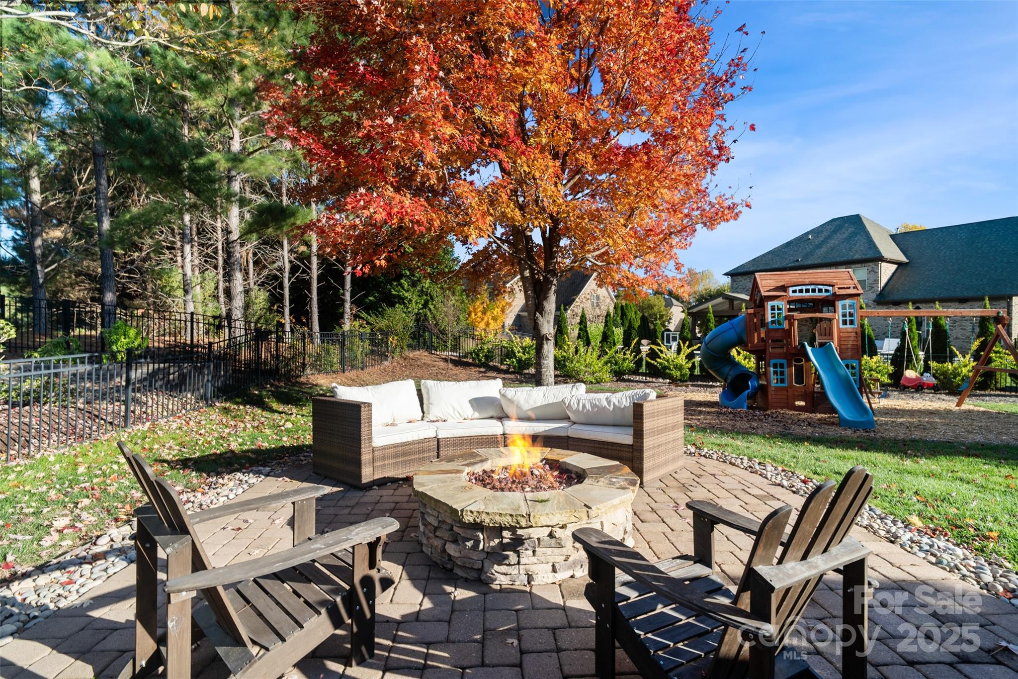 Barber Rock - Residential