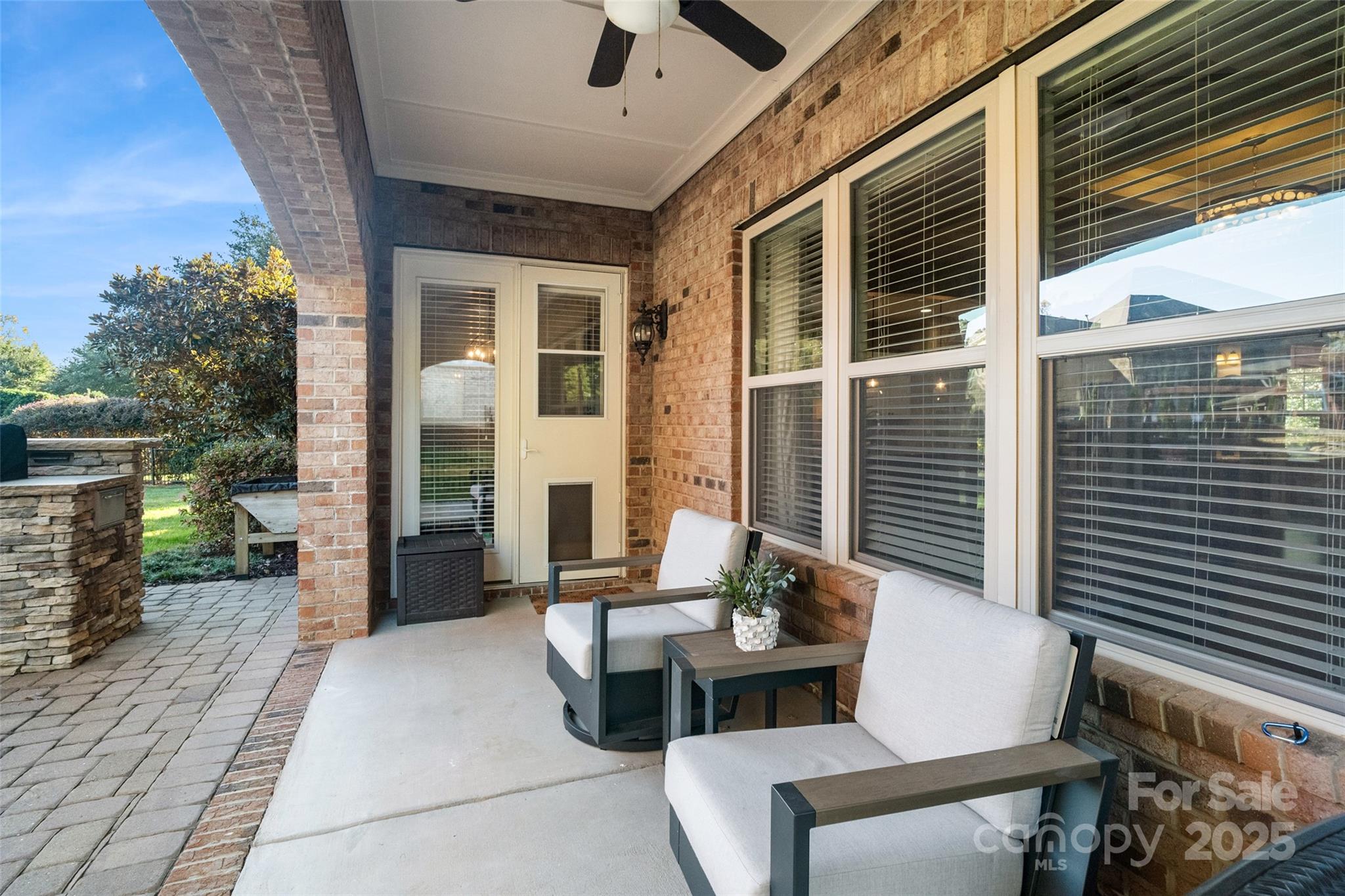 Barber Rock - Residential