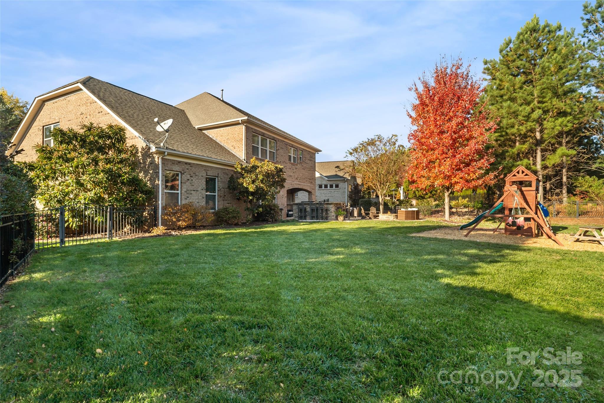 Barber Rock - Residential
