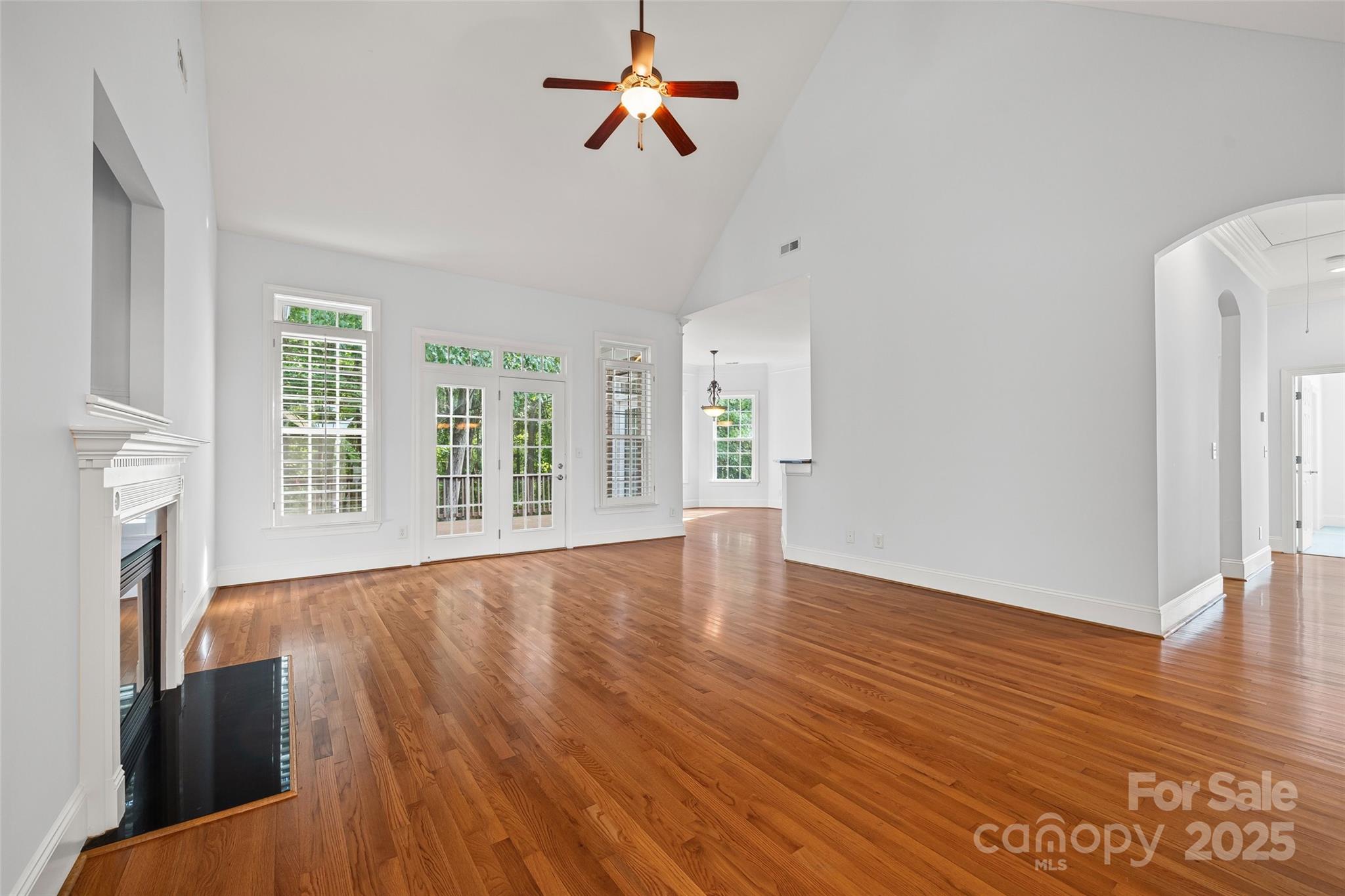 Regent Park - Residential