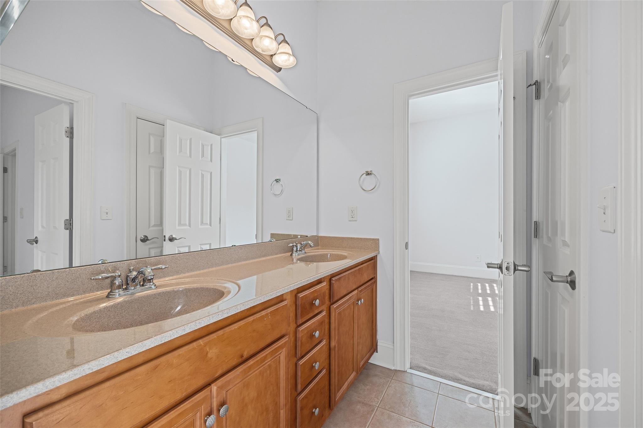 Regent Park - Residential