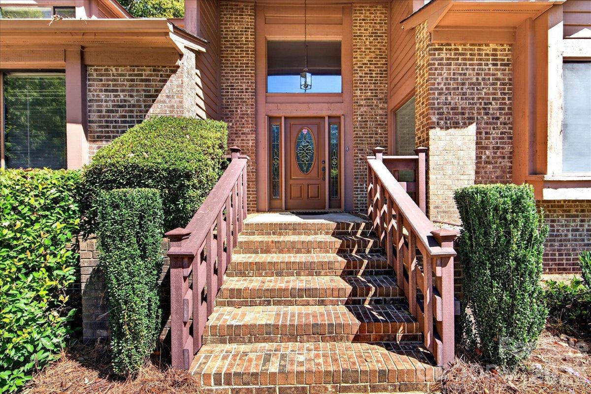6133 Rhone Drive