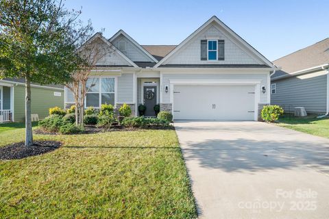 Photo of 111 Cup Chase Drive, Mooresville, NC 28115 (MLS # 4329182)