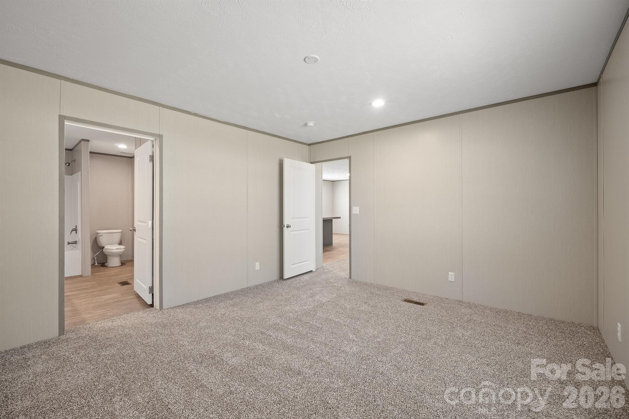 Peaceful Hill - Residential