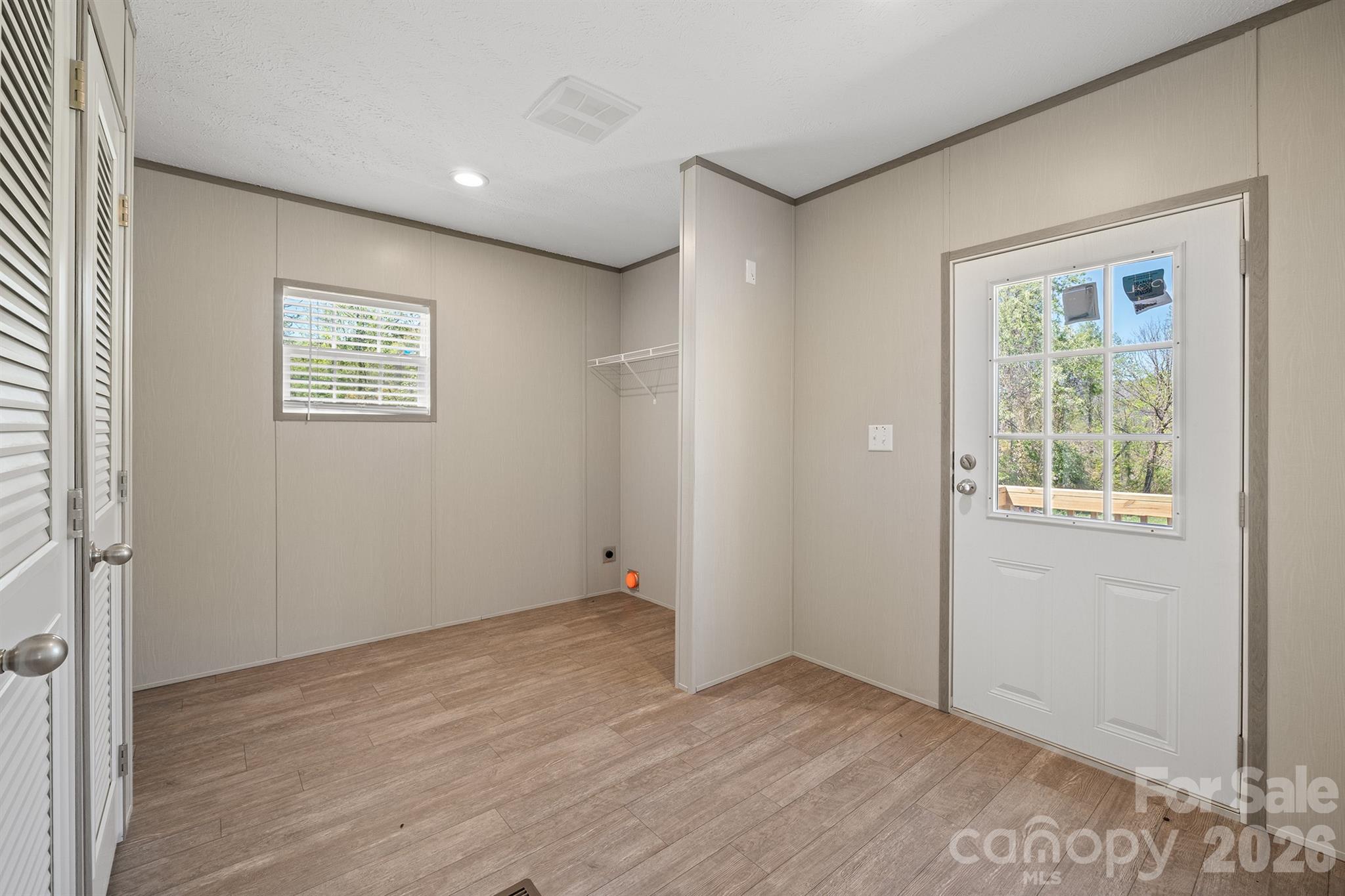 Peaceful Hill - Residential