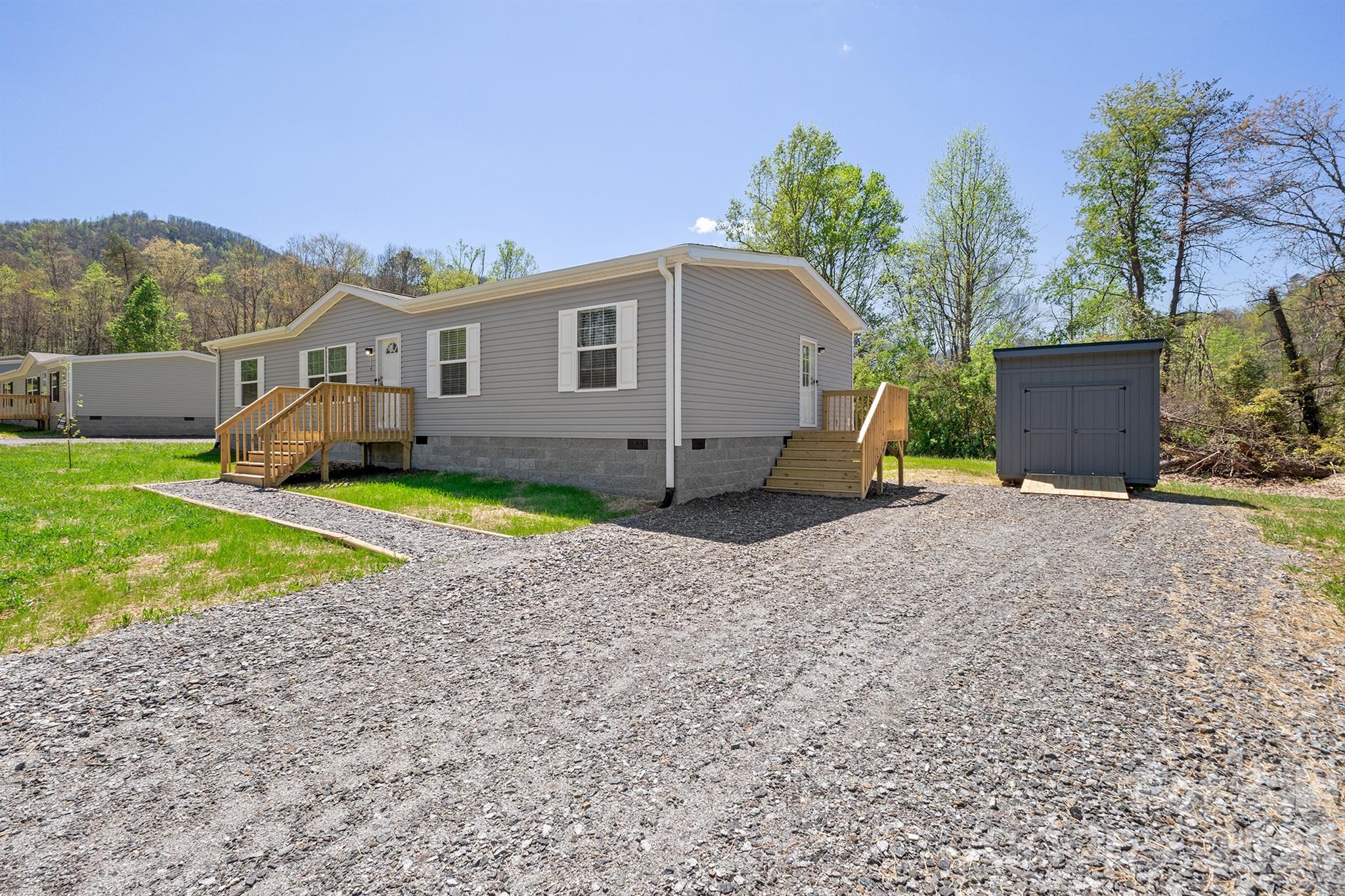 Peaceful Hill - Residential