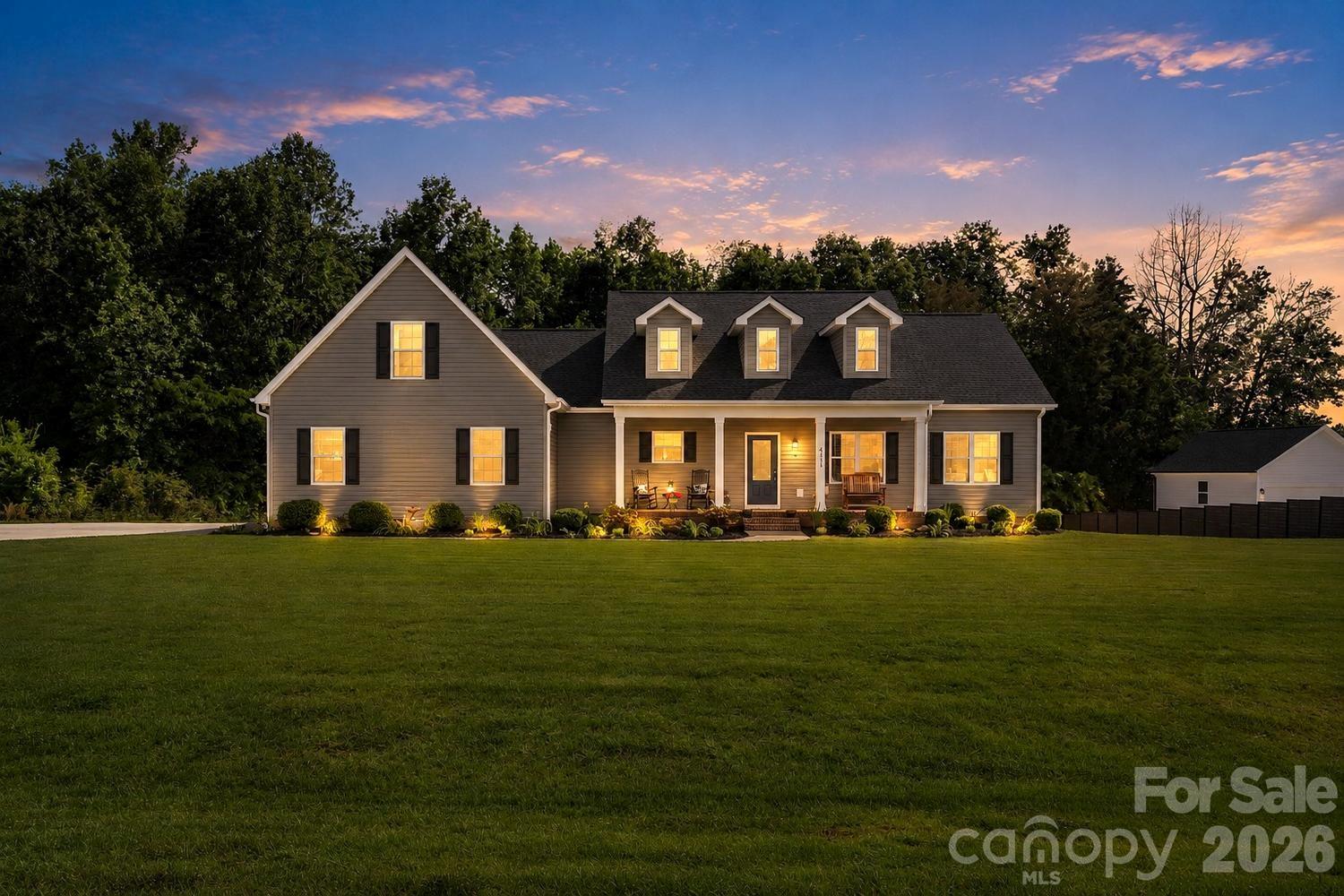 Sanders Landing - Residential