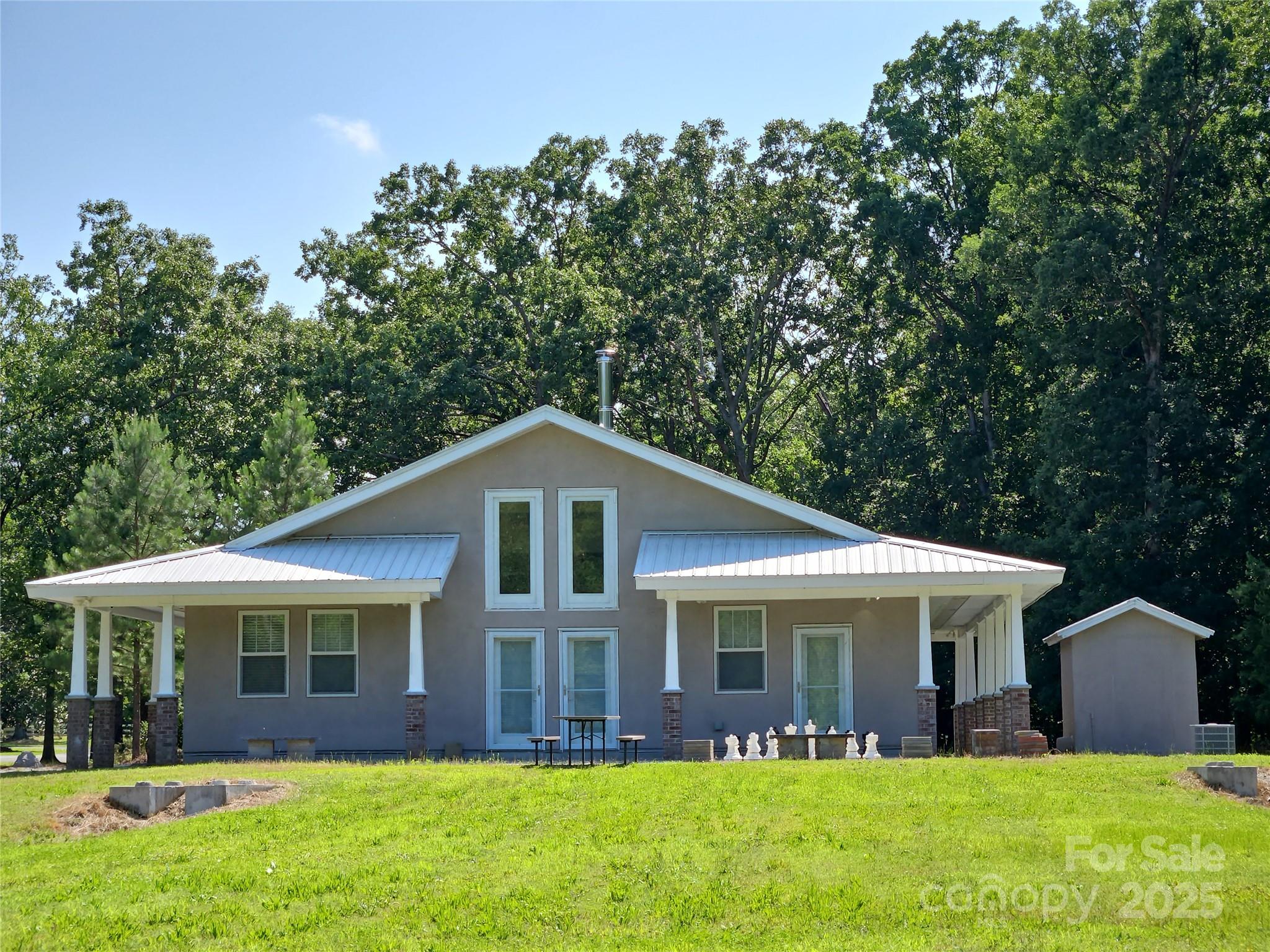 2905 Medlin Road 40 acres