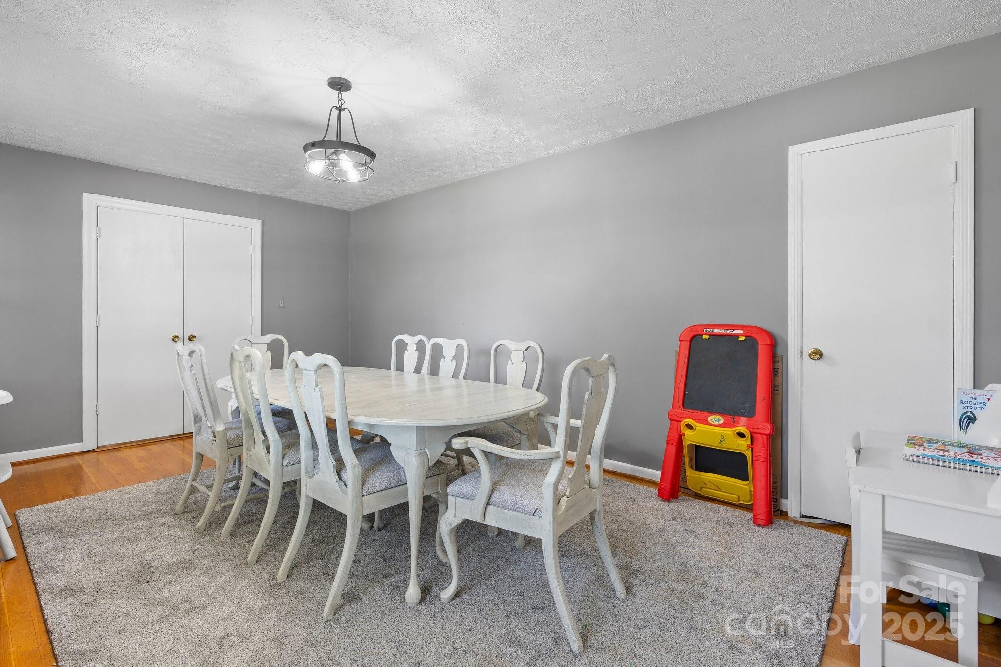 Cloverdale - Residential