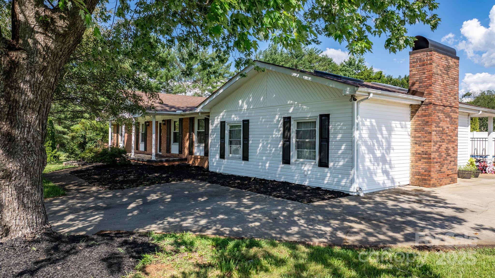 Cloverdale - Residential