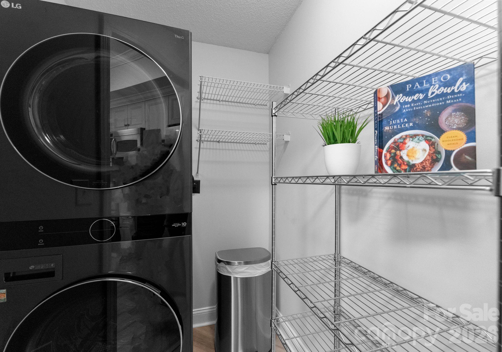 Fifth And Poplar - Residential