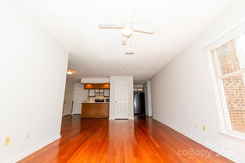 Photo of 7330 Rose Terrace Court, Charlotte, NC 28215 (MLS # 4288319) Photo of 7330 Rose Terrace Court, Charlotte, NC 28215 (MLS # 4288319)